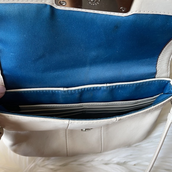 Off White Coach Crossbody with Silver Hardwear - Picture 6 of 10